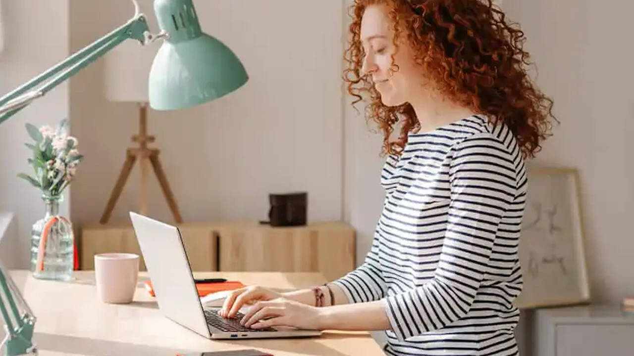 woman at her laptop