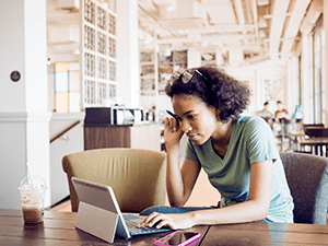 woman_laptop_300x225_optimized